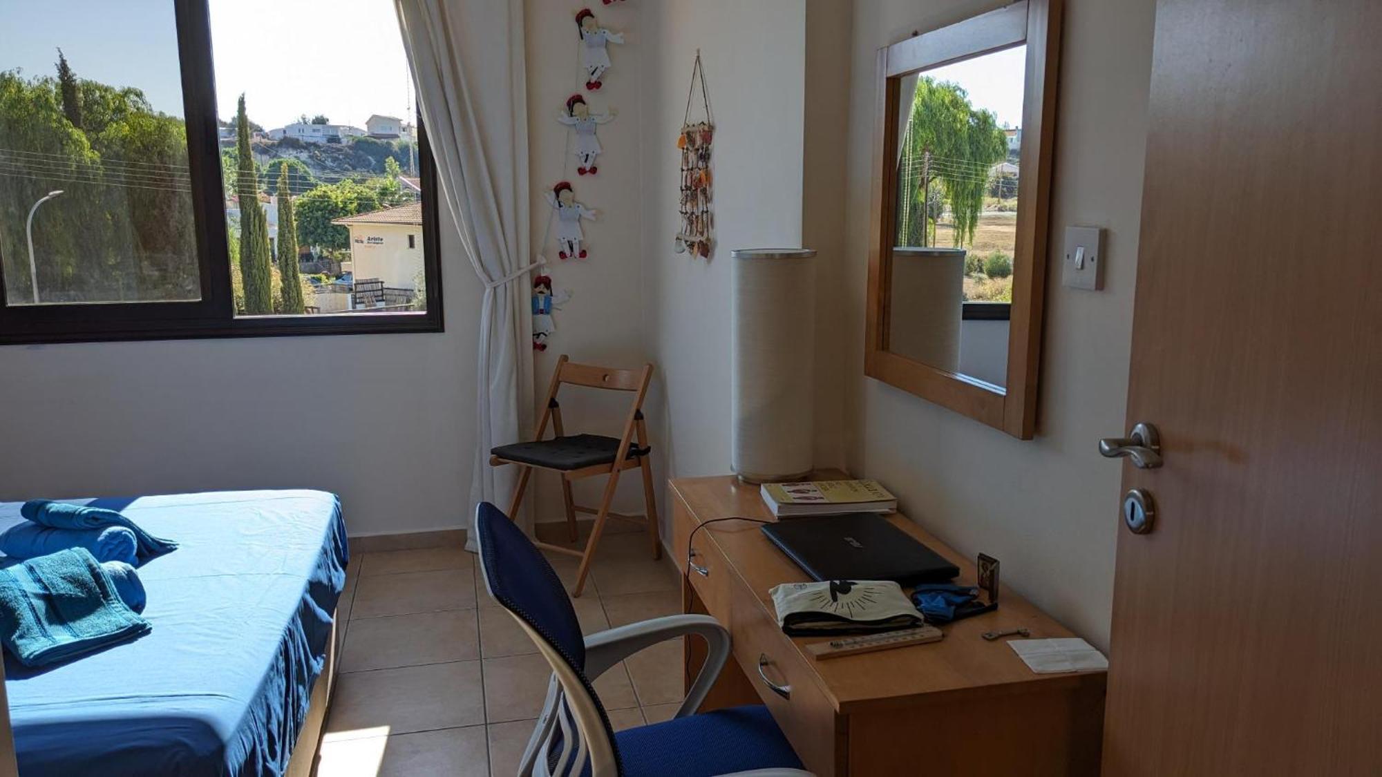 Spacious Contemporary Apartment Pissouri Exteriér fotografie